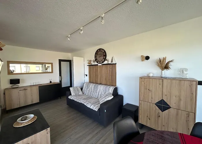 6 Personnes, Terrasse, Parking Privatif - Fr-1-837-50 *
